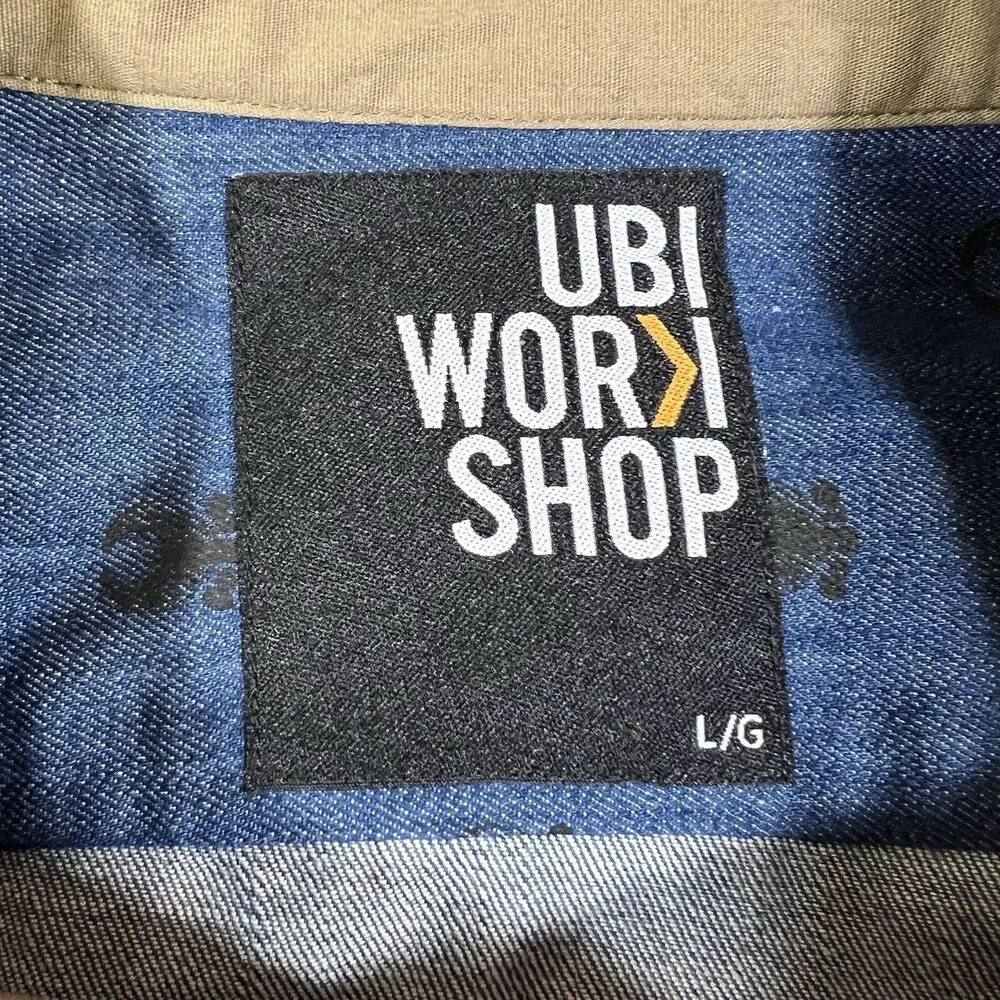 Ubi Workshop Ubisoft Assassin's Creed All Over Print Buttup Up Shirt Men's Large